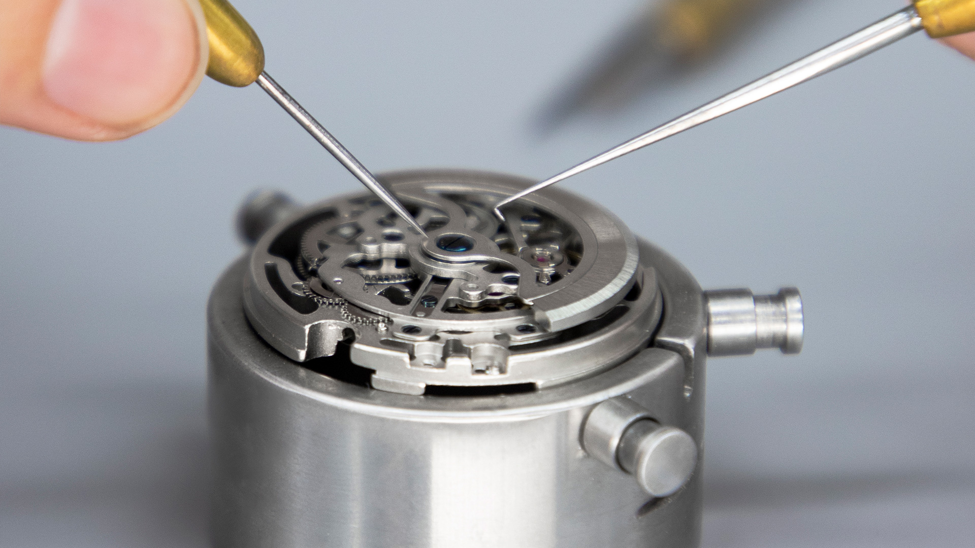 Mechanical movement watches